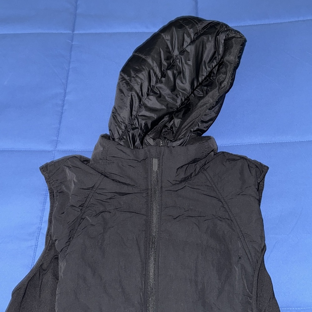 Lululemon Another Mile Hooded Full Zip Vest Sz 14 in Black! - Picture 7 of 12